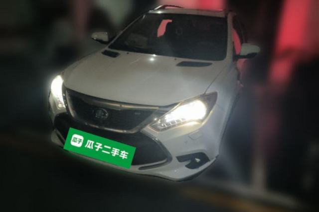 Used BYD Tang New Energy 2017 2.0T All-Wheel Drive Hyatt Model