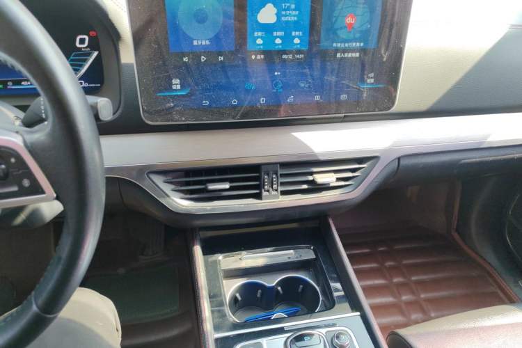 Used BYD Tang New Energy 2018 DM 2.0T All-Wheel Drive Smart Connect Genesis Edition 7 Seats China V Emission Standard Audio And AC Panel