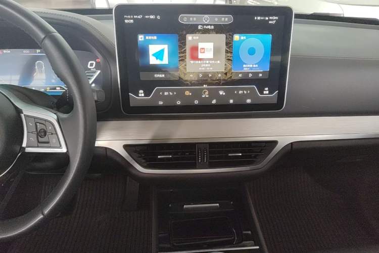 Used BYD Tang New Energy 2018 DM 2.0T All-Wheel Drive Smart Connect Elite 7-Seater China V Emission Standard Audio And AC Panel