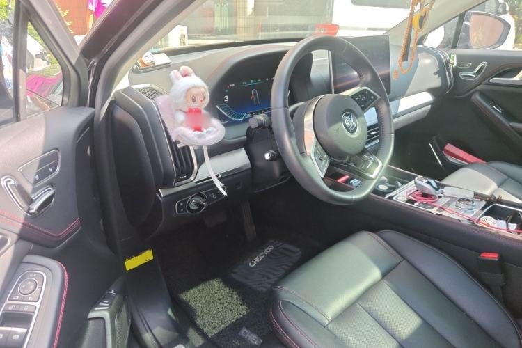 Used BYD Tang New Energy 2018 DM 2.0T All-Wheel Drive Smart Connectivity Luxury Model 7 Seats China V Emission Standard Driver Seat