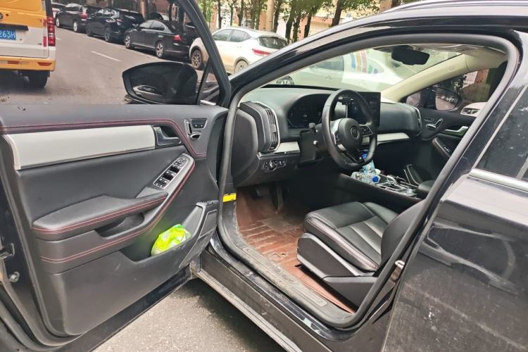 Used BYD Tang New Energy 2018 DM 2.0T All-Wheel Drive Smart Connectivity Luxury Model 7 Seats China V Emission Standard Driver Seat