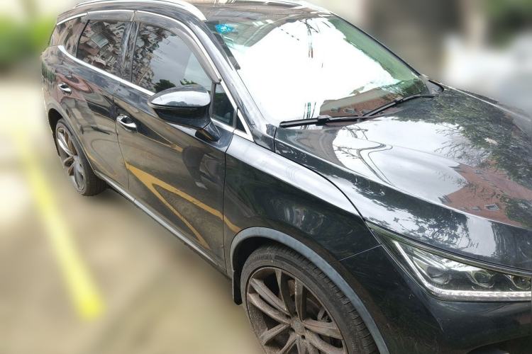 Used BYD Tang New Energy 2018 DM 2.0T All-Wheel Drive Smart Connect Genesis Edition 7 Seats China V Emission Standard Front Right 45 Deg