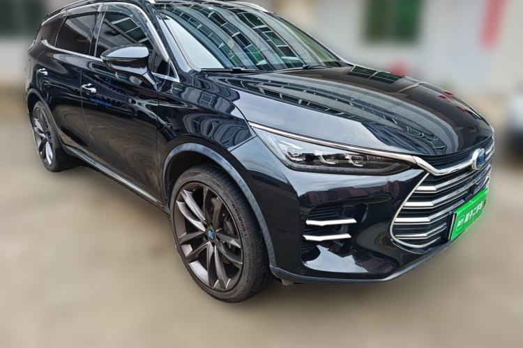 Used BYD Tang New Energy 2018 DM 2.0T All-Wheel Drive Smart Connectivity Luxury Model 7 Seats China V Emission Standard Front Right 45 Deg