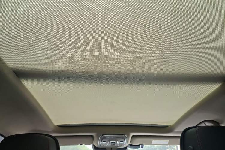 Used BYD Tang New Energy 2018 DM 2.0T All-Wheel Drive Smart Connectivity Luxury Model 7 Seats China V Emission Standard Headliner