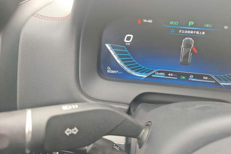 Used BYD Tang New Energy 2018 DM 2.0T All-Wheel Drive Smart Connect Elite 7-Seater China V Emission Standard Odometer Close Up