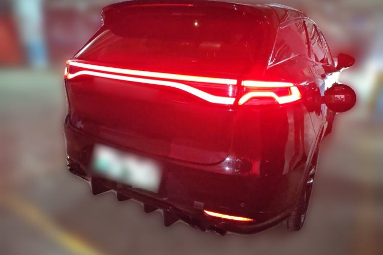 Used BYD Tang New Energy 2018 DM 2.0T All-Wheel Drive Smart Connectivity Luxury Model 7 Seats China V Emission Standard Rear Right 45 Deg