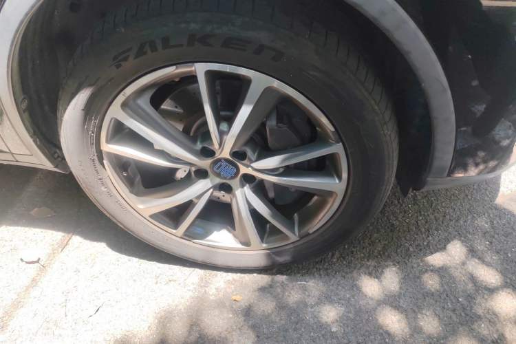 Used BYD Tang New Energy 2018 DM 2.0T All-Wheel Drive Smart Connectivity Luxury Model 7 Seats China V Emission Standard Right Front Wheel Hub
