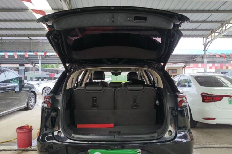 Used BYD Tang New Energy 2018 DM 2.0T All-Wheel Drive Smart Connect Elite 7-Seater China V Emission Standard Trunk