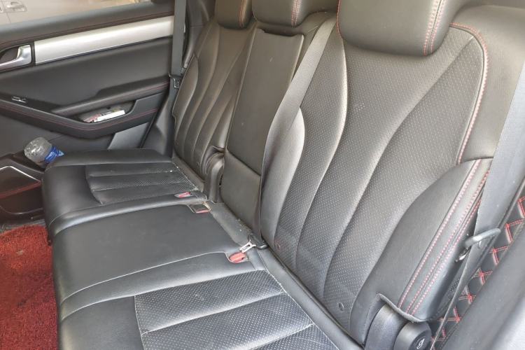 Used BYD Tang New Energy 2018 DM 2.0T All-Wheel Drive Smart Connect Genesis Edition 7 Seats China V Emission Standard Left Rear Seat