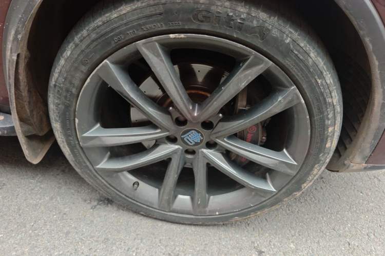 Used BYD Tang New Energy 2018 DM 2.0T All-Wheel Drive Smart Connect Genesis Edition 7 Seats China V Emission Standard Right Front Wheel Hub