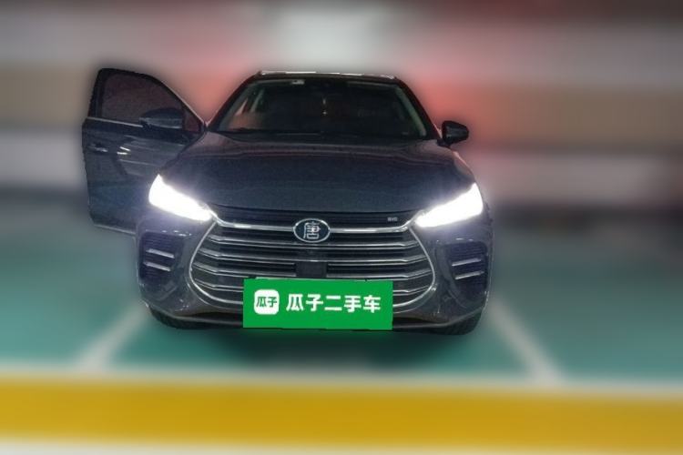 Used BYD Tang New Energy 2018 DM 2.0T All-Wheel Drive Smart Connectivity Luxury Model 7 Seats China V Emission Standard Front