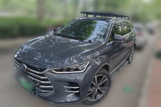 BYD Tang New Energy 2018 DM 2.0T All-Wheel Drive Smart Connect Advanced Model 7 Seats China V Emission Standard usata
