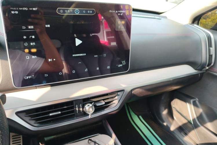 Used BYD Tang New Energy 2018 DM 2.0T All-Wheel Drive Smart Connect Genesis Edition 7 Seats China V Emission Standard Audio And AC Panel