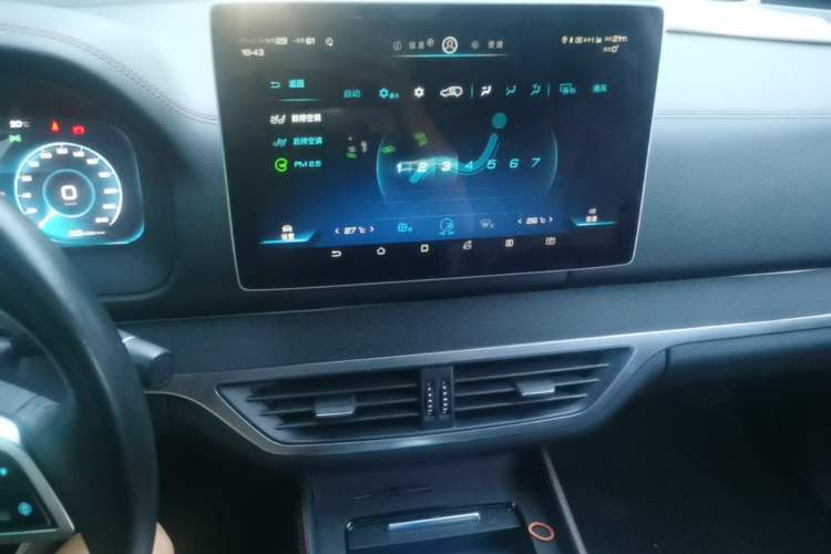 Used BYD Tang New Energy 2018 DM 2.0T All-Wheel Drive Smart Connectivity Luxury Model 7 Seats China V Emission Standard Audio And AC Panel