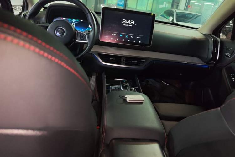 Used BYD Tang New Energy 2018 DM 2.0T All-Wheel Drive Smart Connect Elite 7-Seater China V Emission Standard Audio And AC Panel