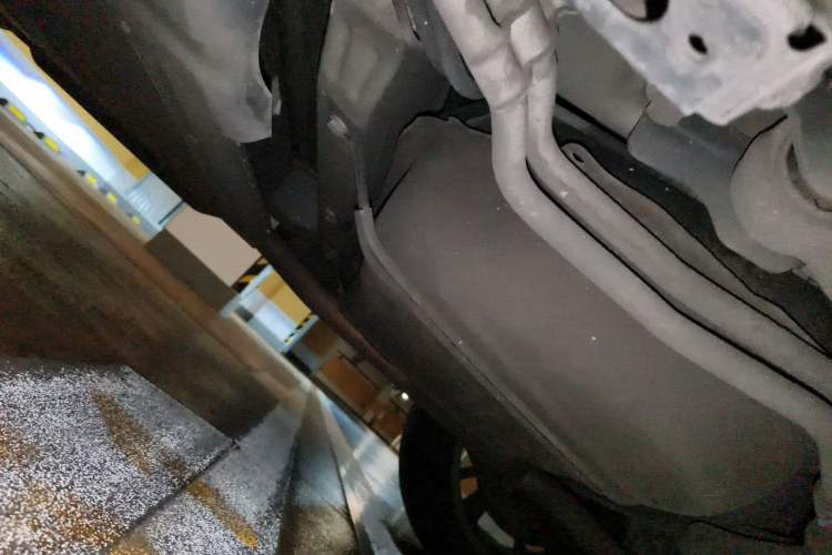 Used BYD Tang New Energy 2018 DM 2.0T All-Wheel Drive Smart Connectivity Enjoyment Model 5 Seats China V Emission Standard Chassis Rear Left