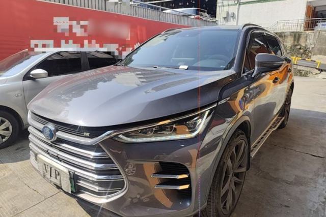 BYD Tang New Energy 2018 DM 2.0T All-Wheel Drive Smart Connect Advanced Model 7 Seats China V Emission Standard d’occasion