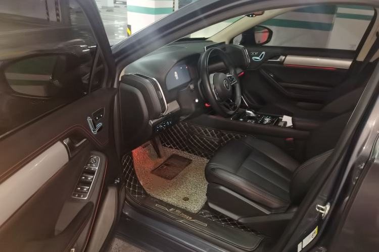 Used BYD Tang New Energy 2018 DM 2.0T All-Wheel Drive Smart Connectivity Luxury Model 7 Seats China V Emission Standard Driver Seat