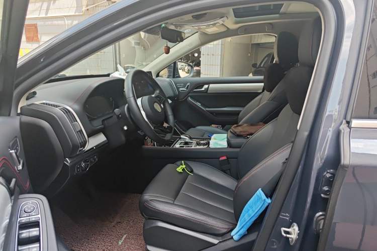 Used BYD Tang New Energy 2018 DM 2.0T All-Wheel Drive Smart Connectivity Luxury Model 7 Seats China V Emission Standard Driver Seat