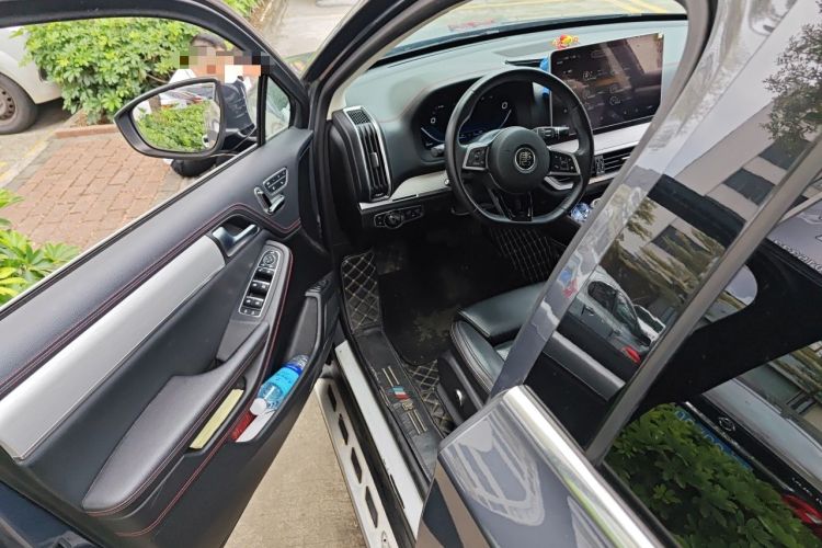 Used BYD Tang New Energy 2018 DM 2.0T All-Wheel Drive Smart Connect Genesis Edition 7 Seats China V Emission Standard Driver Seat