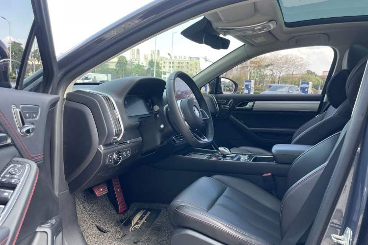 Used BYD Tang New Energy 2018 DM 2.0T All-Wheel Drive Smart Connectivity Luxury Model 7 Seats China V Emission Standard Exterior 7