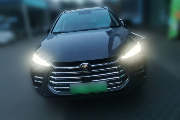 Used BYD Tang New Energy 2018 DM 2.0T All-Wheel Drive Smart Connectivity Luxury Model 7 Seats China V Emission Standard Front