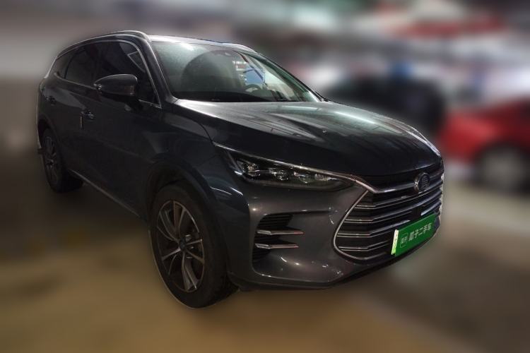 Used BYD Tang New Energy 2018 DM 2.0T All-Wheel Drive Smart Connectivity Luxury Model 7 Seats China V Emission Standard Front Right 45 Deg