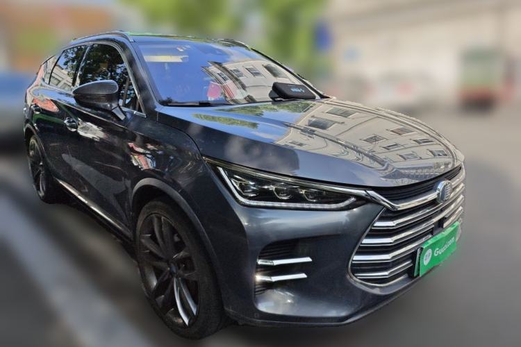 Used BYD Tang New Energy 2018 DM 2.0T All-Wheel Drive Smart Connect Genesis Edition 7 Seats China V Emission Standard Front Right 45 Deg