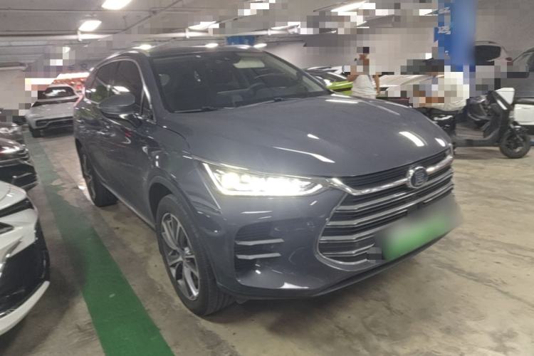Used BYD Tang New Energy 2018 DM 2.0T All-Wheel Drive Smart Connectivity Luxury Model 7 Seats China V Emission Standard Front Right 45 Deg