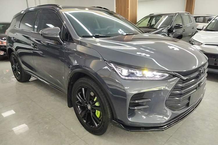 Used BYD Tang New Energy 2018 DM 2.0T All-Wheel Drive Smart Connectivity Enjoyment Model 5 Seats China V Emission Standard Front Right 45 Deg