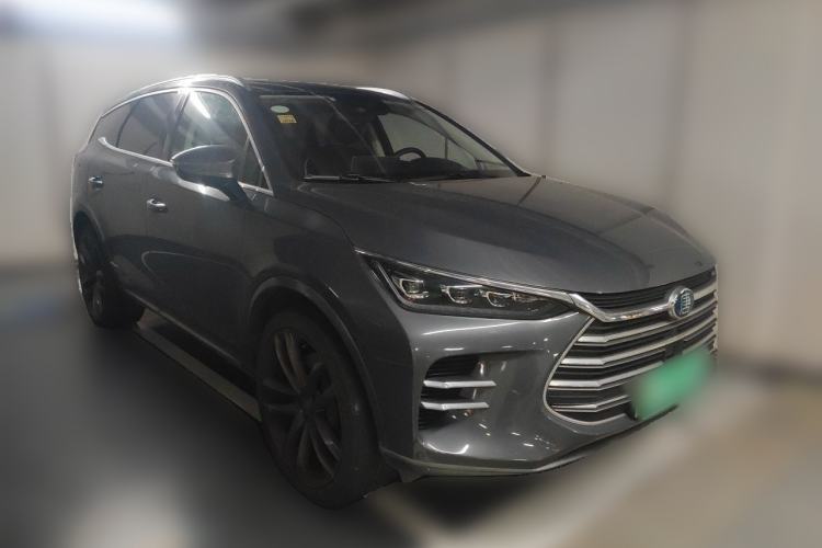 Used BYD Tang New Energy 2018 DM 2.0T All-Wheel Drive Smart Connectivity Luxury Model 7 Seats China V Emission Standard Front Right 45 Deg