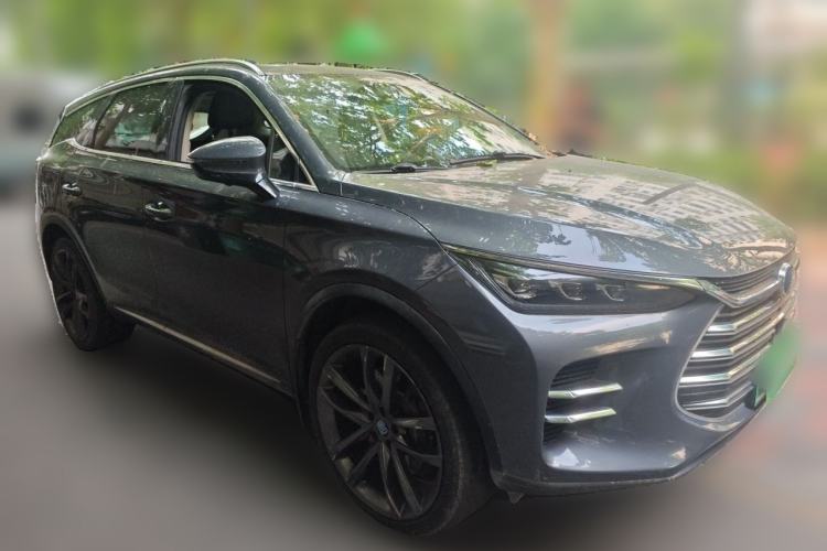 Used BYD Tang New Energy 2018 DM 2.0T All-Wheel Drive Smart Connectivity Luxury Model 7 Seats China V Emission Standard Front Right 45 Deg