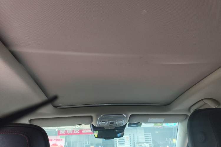 Used BYD Tang New Energy 2018 DM 2.0T All-Wheel Drive Smart Connect Genesis Edition 7 Seats China V Emission Standard Headliner