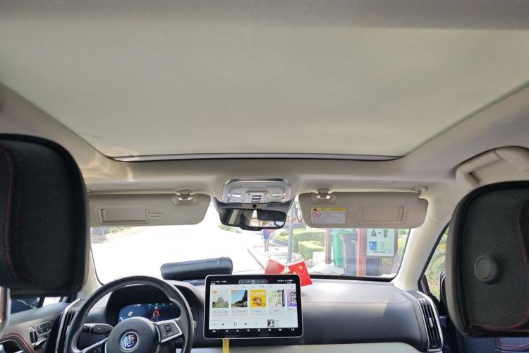 Used BYD Tang New Energy 2018 DM 2.0T All-Wheel Drive Smart Connect Genesis Edition 7 Seats China V Emission Standard Headliner