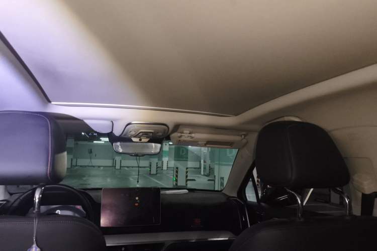 Used BYD Tang New Energy 2018 DM 2.0T All-Wheel Drive Smart Connectivity Luxury Model 7 Seats China V Emission Standard Headliner