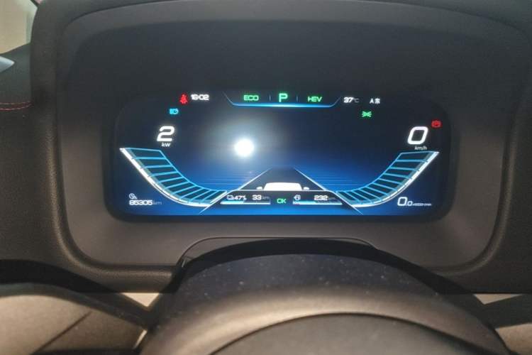 Used BYD Tang New Energy 2018 DM 2.0T All-Wheel Drive Smart Connectivity Luxury Model 7 Seats China V Emission Standard Instrument Cluster