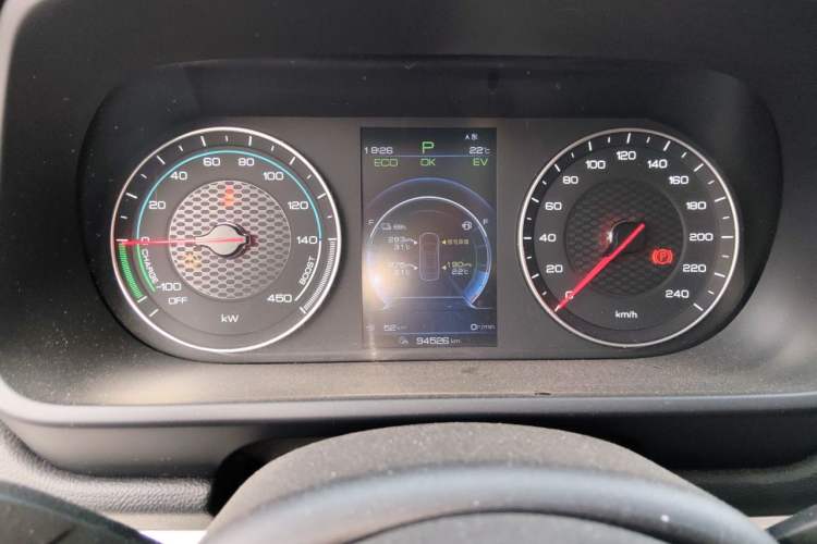 Used BYD Tang New Energy 2018 DM 2.0T All-Wheel Drive Smart Connect Advanced Model 7 Seats China V Emission Standard Instrument Cluster