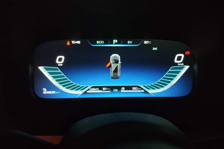 Used BYD Tang New Energy 2018 DM 2.0T All-Wheel Drive Smart Connect Elite 7-Seater China V Emission Standard Instrument Cluster