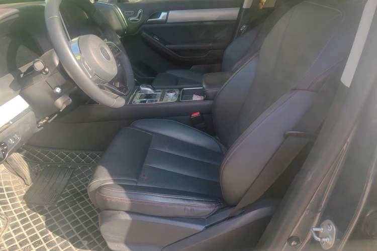 Used BYD Tang New Energy 2018 DM 2.0T All-Wheel Drive Smart Connectivity Luxury Model 7 Seats China V Emission Standard Interior 1