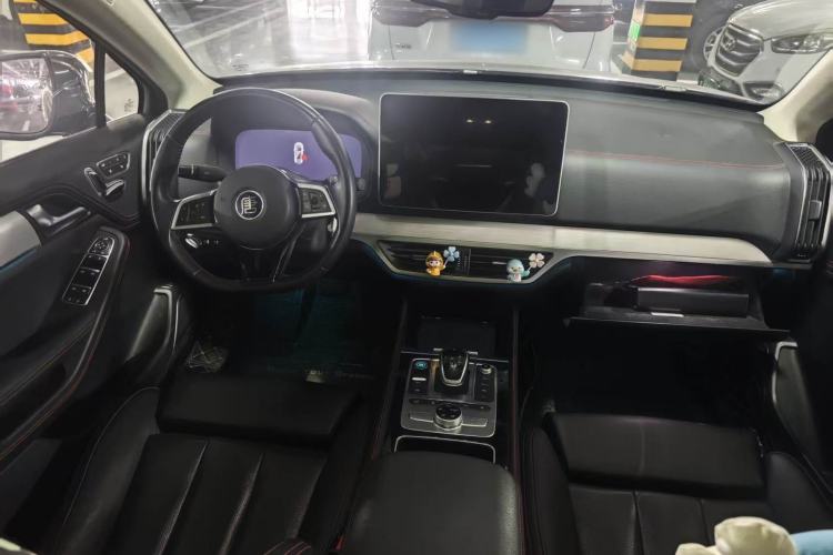 Used BYD Tang New Energy 2018 DM 2.0T All-Wheel Drive Smart Connect Elite 7-Seater China V Emission Standard Interior 2