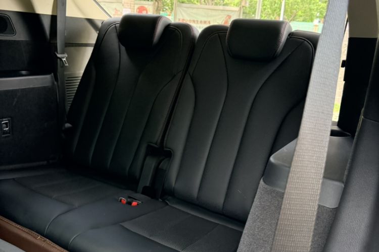 Used BYD Tang New Energy 2018 DM 2.0T All-Wheel Drive Smart Connect Elite 7-Seater China V Emission Standard Interior 7