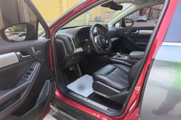 Used BYD Tang New Energy 2018 DM 2.0T All-Wheel Drive Smart Connect Advanced Model 7 Seats China V Emission Standard Interior 7
