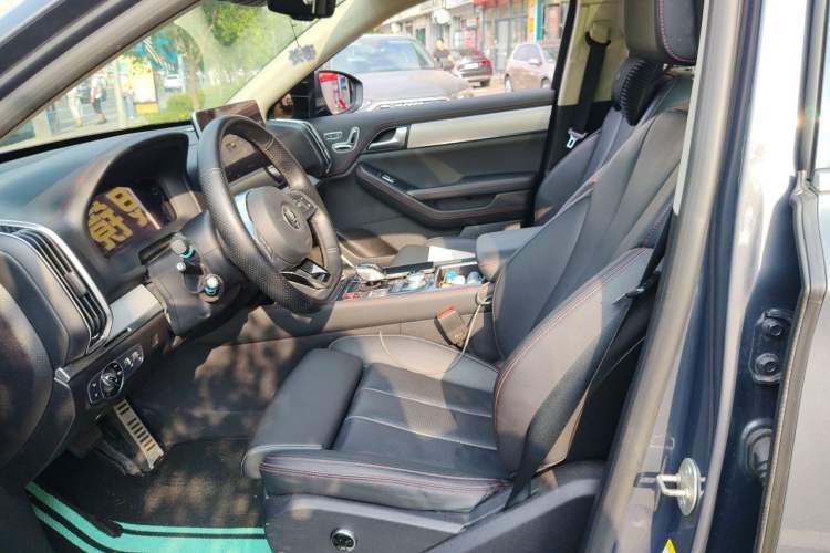 Used BYD Tang New Energy 2018 DM 2.0T All-Wheel Drive Smart Connect Genesis Edition 7 Seats China V Emission Standard Left Front Seat