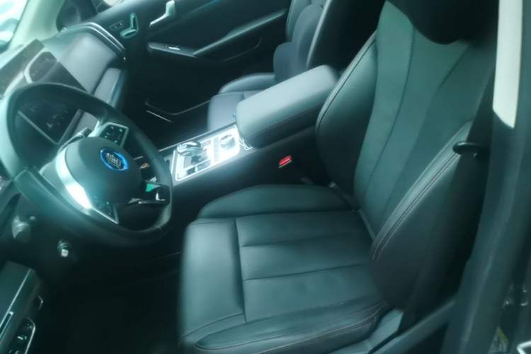 Used BYD Tang New Energy 2018 DM 2.0T All-Wheel Drive Smart Connectivity Luxury Model 7 Seats China V Emission Standard Left Front Seat