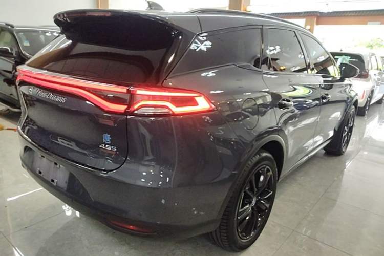 Used BYD Tang New Energy 2018 DM 2.0T All-Wheel Drive Smart Connectivity Enjoyment Model 5 Seats China V Emission Standard Rear Right 45 Deg