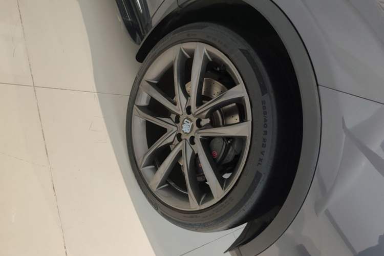 Used BYD Tang New Energy 2018 DM 2.0T All-Wheel Drive Smart Connect Genesis Edition 7 Seats China V Emission Standard Right Front Wheel Hub