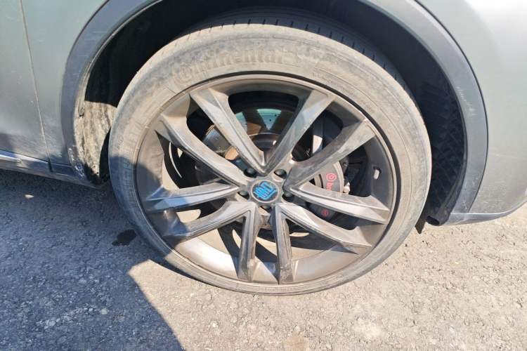 Used BYD Tang New Energy 2018 DM 2.0T All-Wheel Drive Smart Connect Genesis Edition 7 Seats China V Emission Standard Right Front Wheel Hub