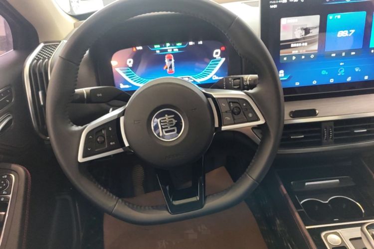 Used BYD Tang New Energy 2018 DM 2.0T All-Wheel Drive Smart Connect Genesis Edition 7 Seats China V Emission Standard Steering Wheel