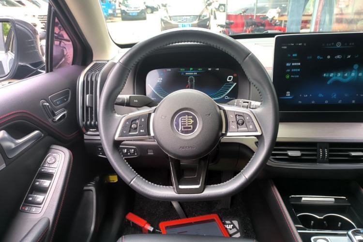 Used BYD Tang New Energy 2018 DM 2.0T All-Wheel Drive Smart Connectivity Luxury Model 7 Seats China V Emission Standard Steering Wheel