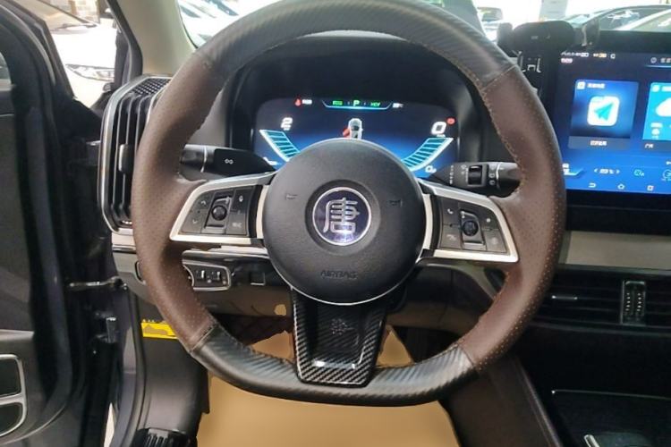 Used BYD Tang New Energy 2018 DM 2.0T All-Wheel Drive Smart Connectivity Enjoyment Model 5 Seats China V Emission Standard Steering Wheel